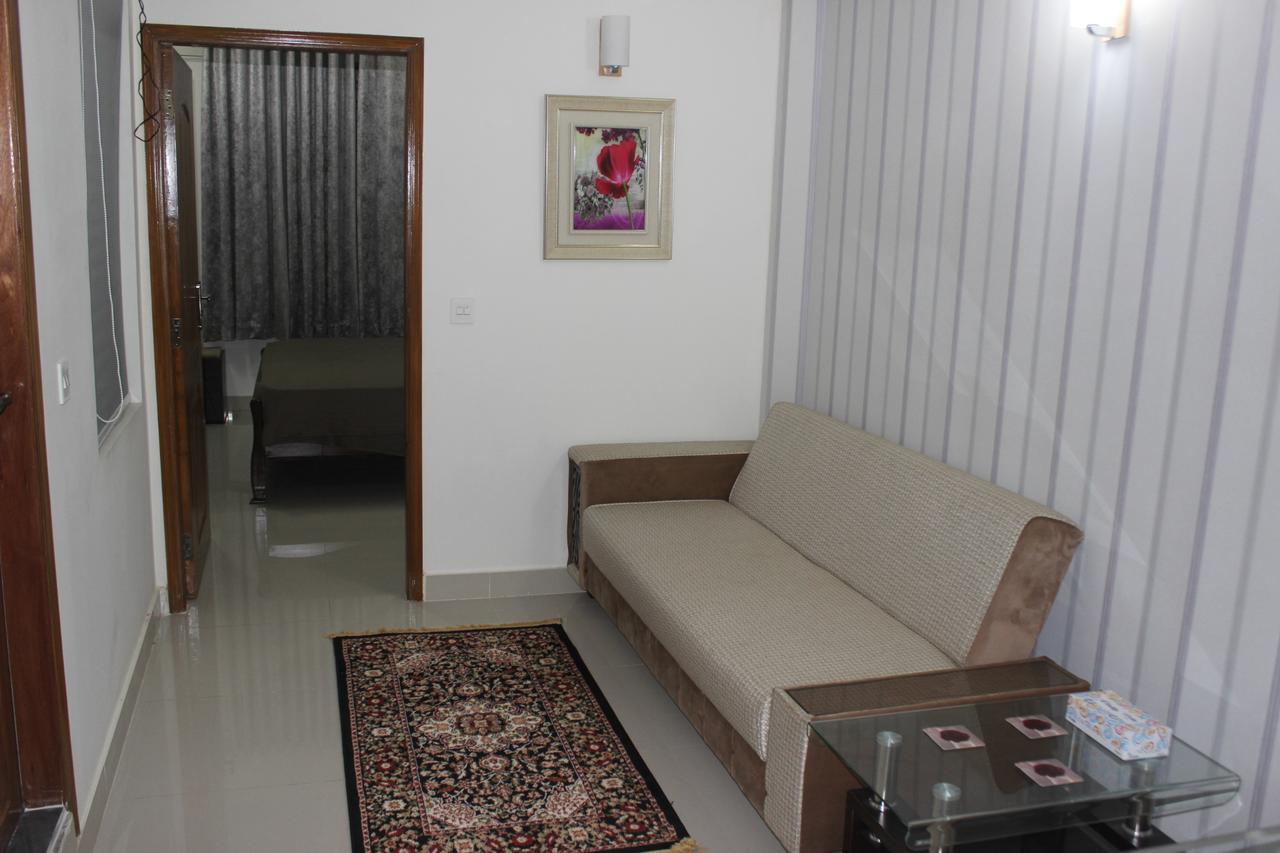Beach View Service Apartments 카라치 외부 사진